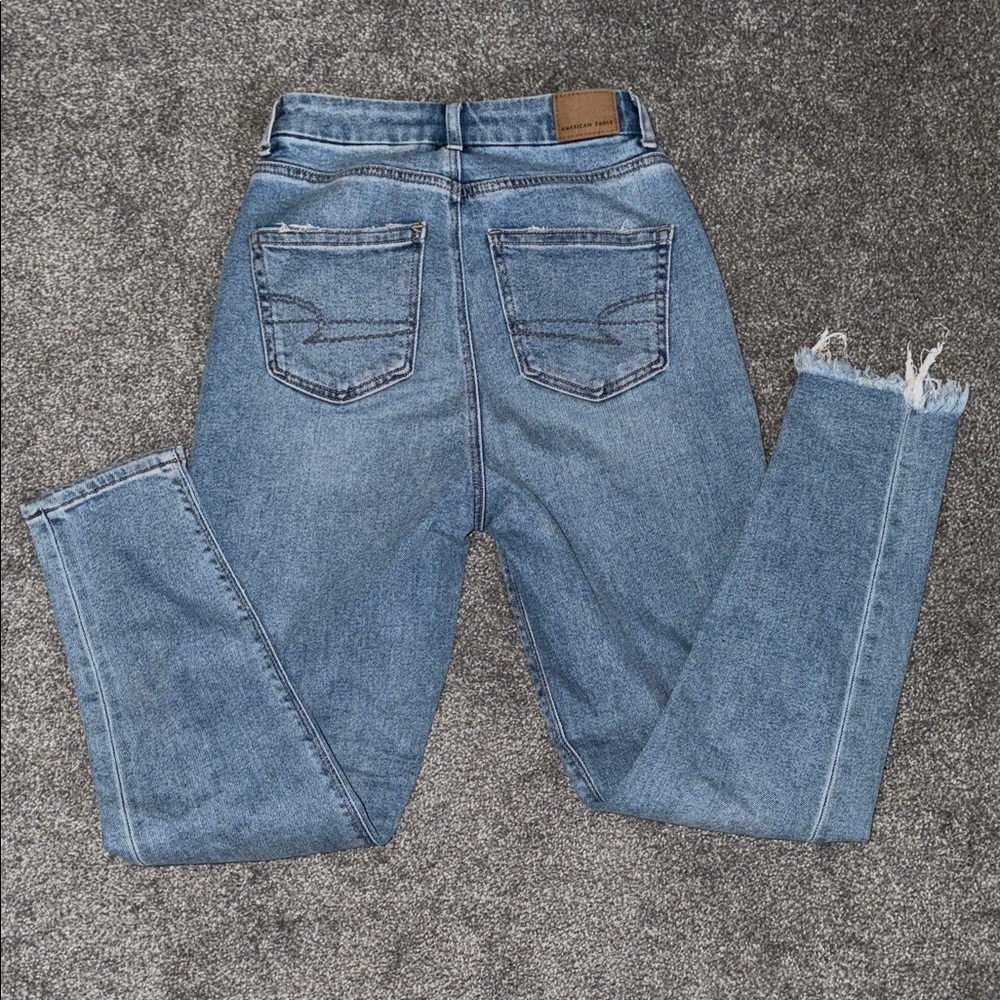 American Eagle Curvy Mom Jean stretch - Picture 4 of 6